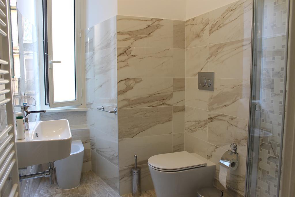 Termini Station apartment AI DUE CORTILI presso le mura aureliane Rome Extérieur photo